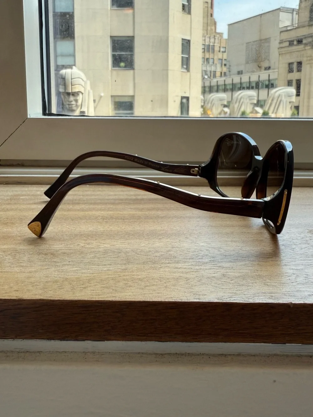 Authentic Louis Vuitton Gina Z0502W Oversized Sunglasses – Brown